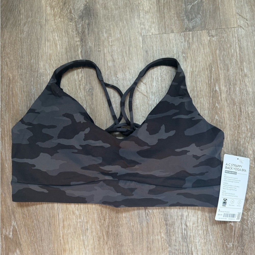 Athleta A-C strappy back sports bra